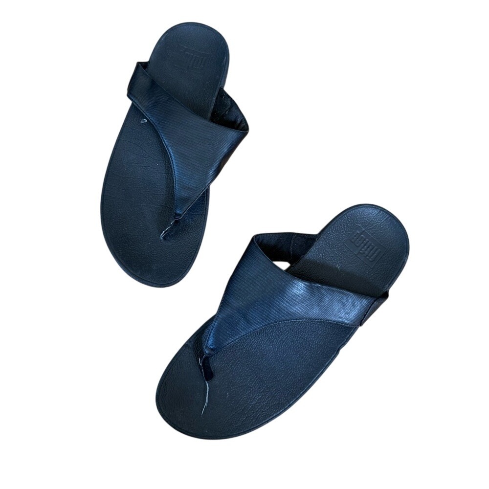 FitFlop Women's Lulu Leather Toe Post in black